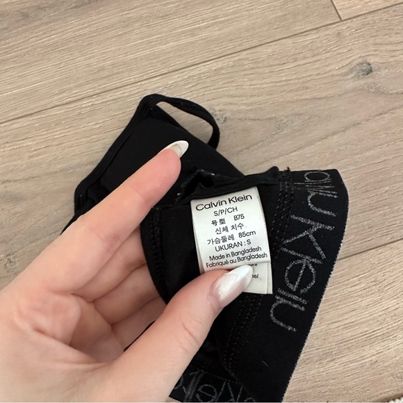 Calvin Klein bralette SzS - Picture 3 of 5